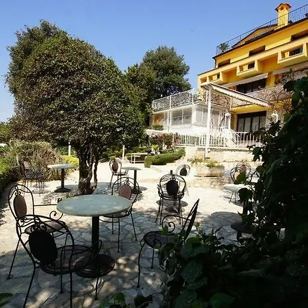 Pensjonat In With Sea View, Balcony, Air Conditioning, Wifi 81-1