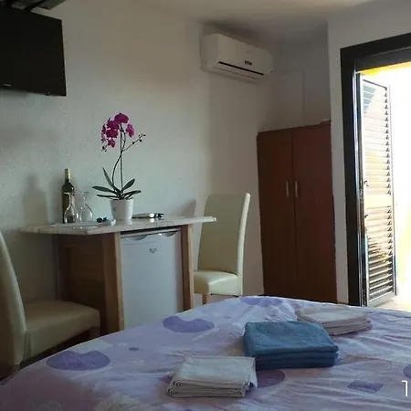 In With Sea View, Balcony, Air Conditioning, Wifi 81-1 * Rovinj