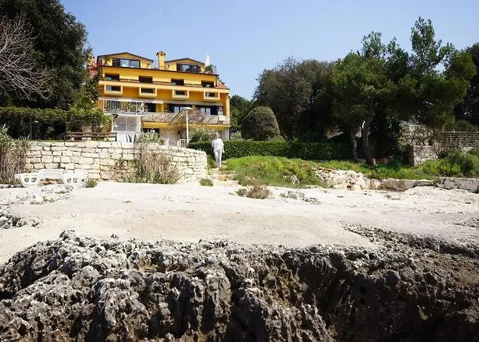 In With Sea View, Balcony, Air Conditioning, Wifi 81-1 Konukevi Rovinj